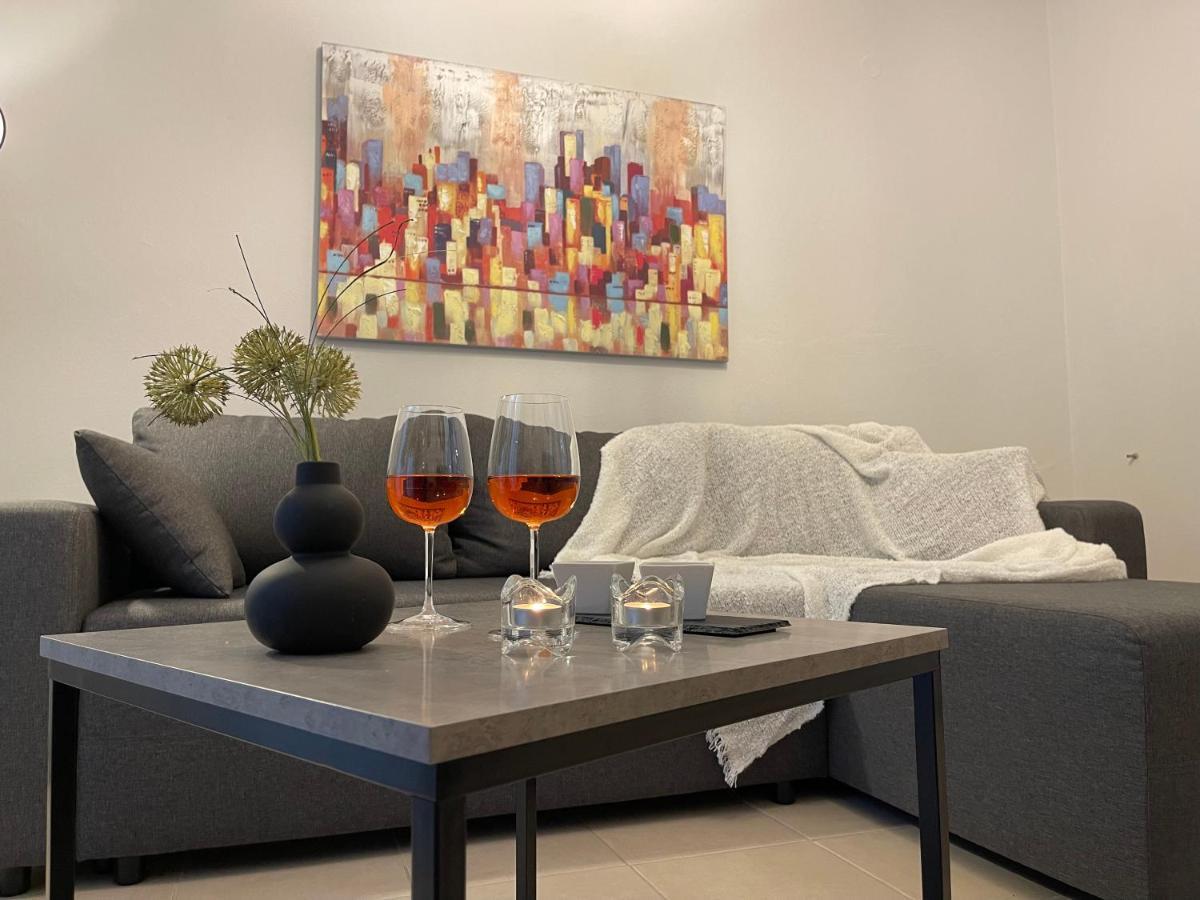 Green&Grey Apartment Kavála Luaran gambar